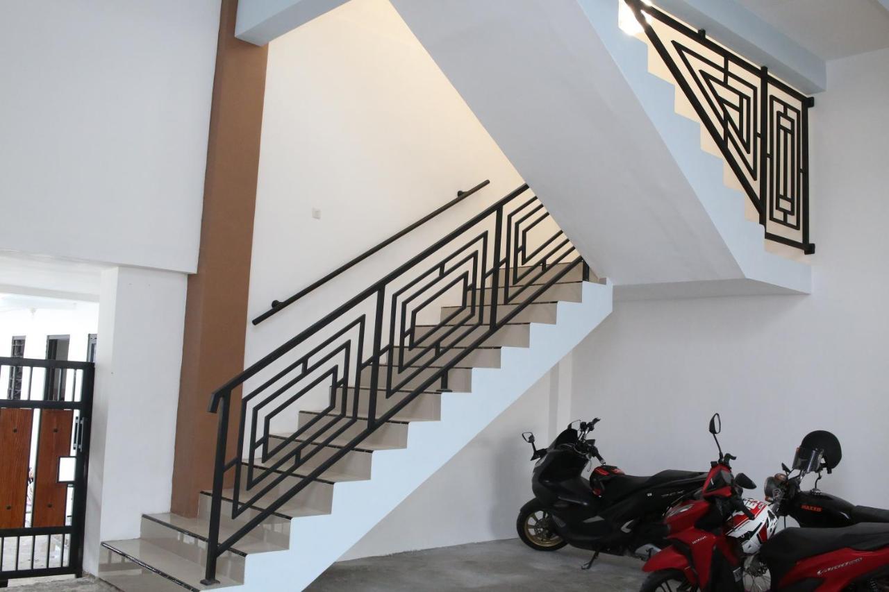 Reddoorz Syariah Near Suncity Mall