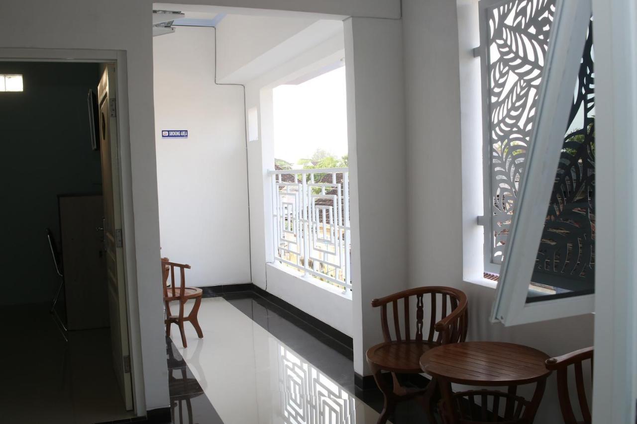Hotel Reddoorz Syariah Near Suncity Mall 2*