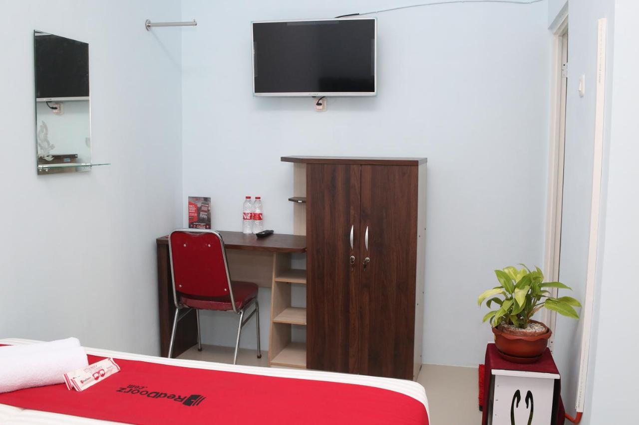 Reddoorz Syariah Near Suncity Mall 2*